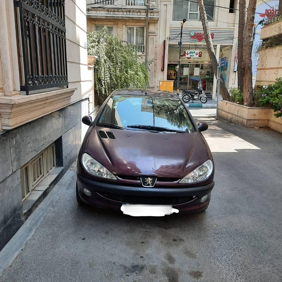 پژو ۲۰۶ صندوق دار v8 - 1396