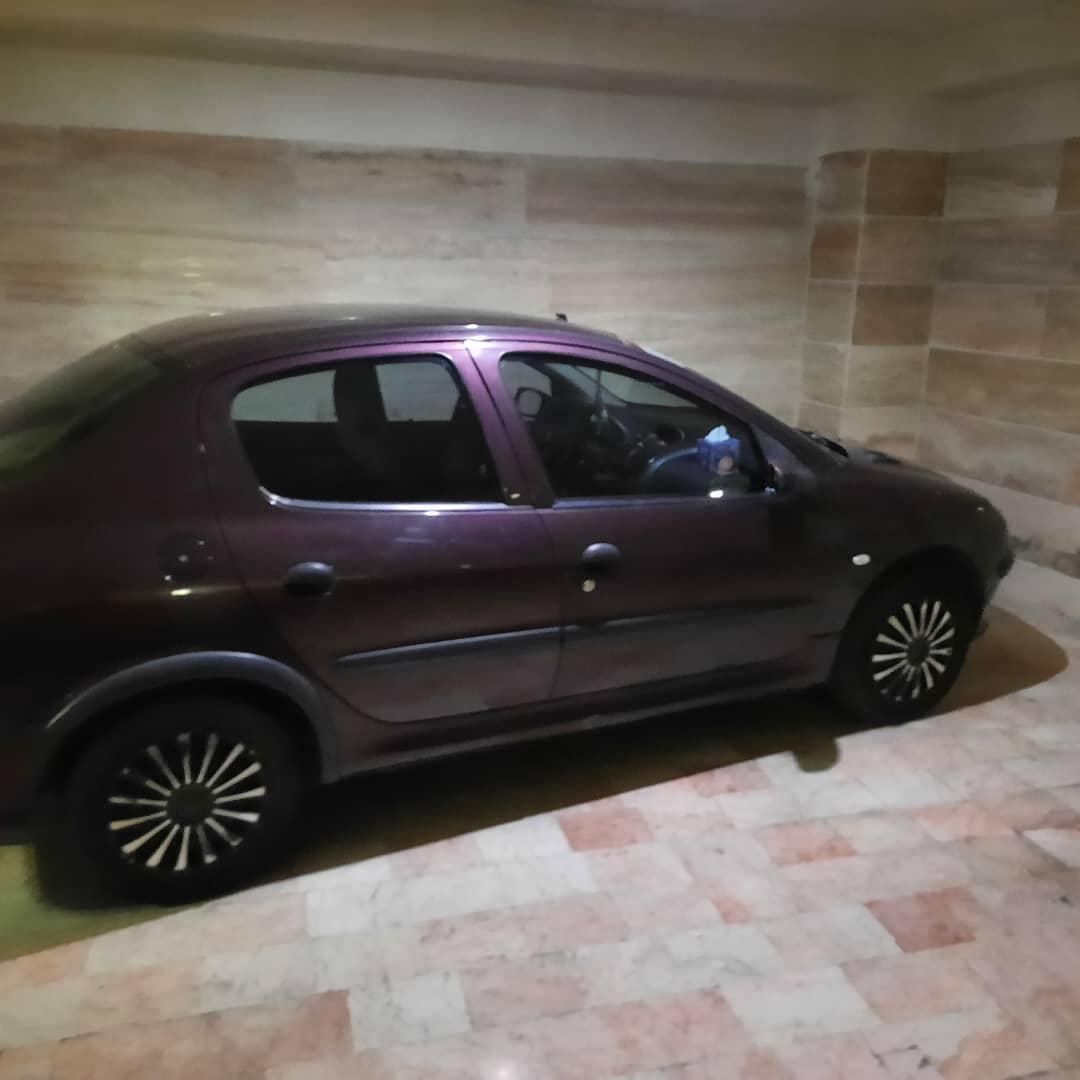 پژو ۲۰۶ صندوق دار v8 - 1396