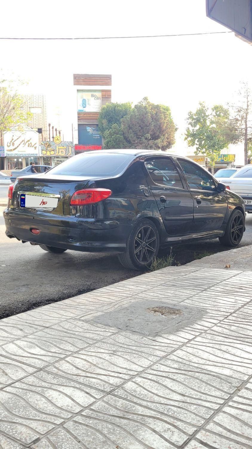 پژو ۲۰۶ صندوق دار v8 - 1386