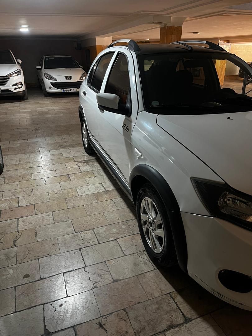 کوییک R دنده‌ای - 1399