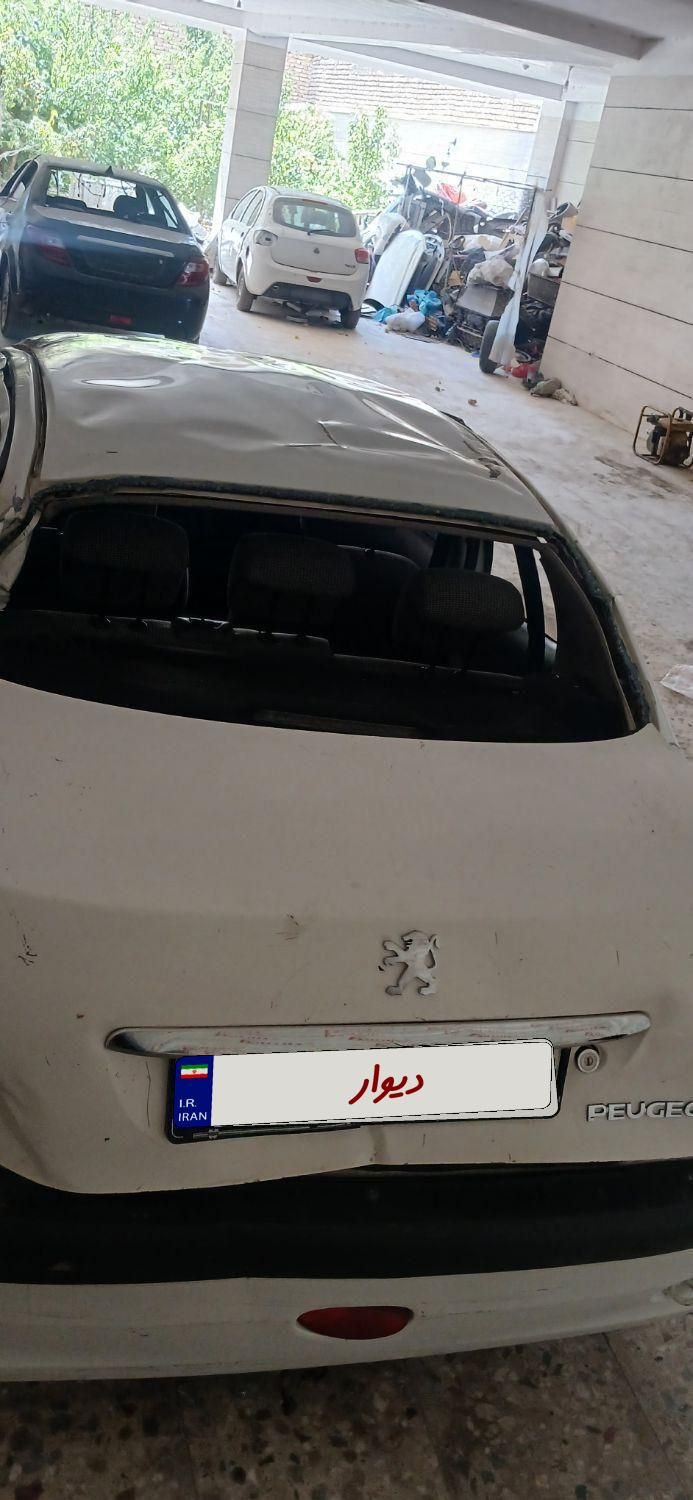 پژو ۲۰۶ صندوق دار v8 - 1396
