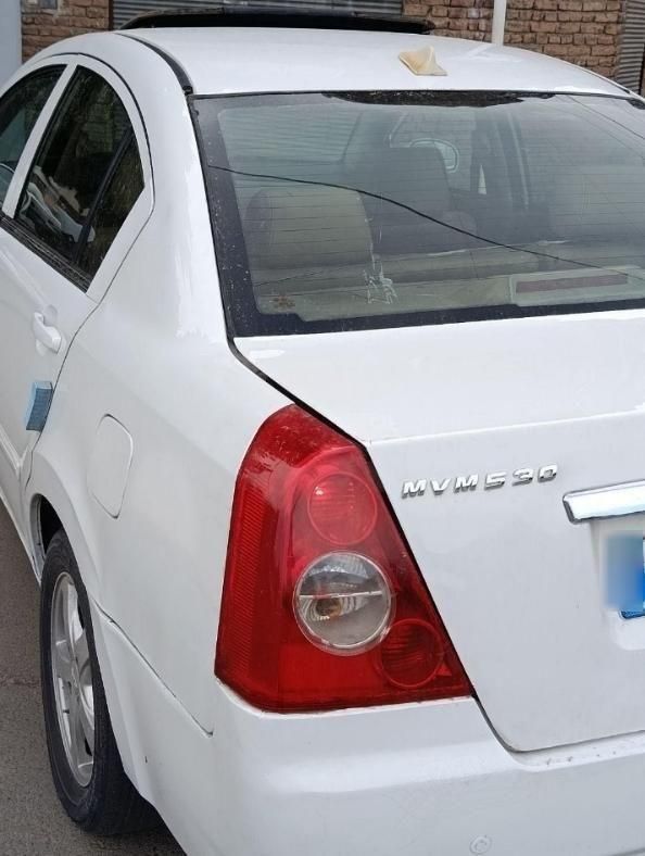 ام وی ام 530 دنده ای - 1390
