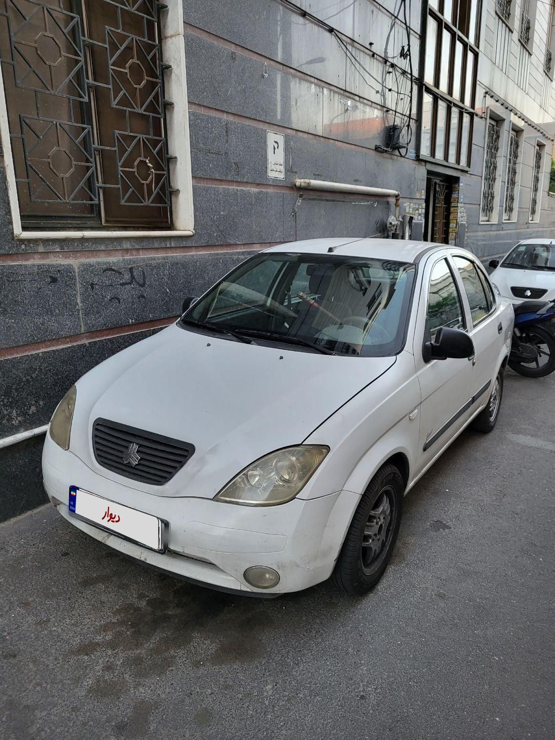 تیبا صندوق دار EX - 1393