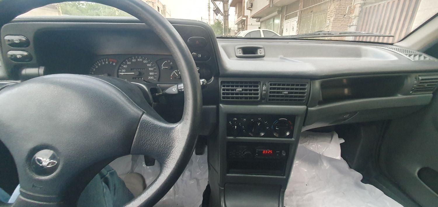 دوو سیلو سدان - 1378