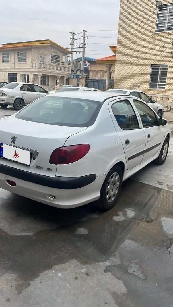 پژو ۲۰۶ صندوق دار v8 - 1394