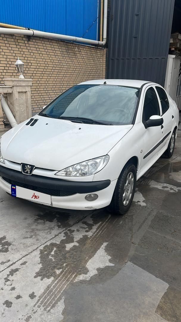پژو ۲۰۶ صندوق دار v8 - 1394