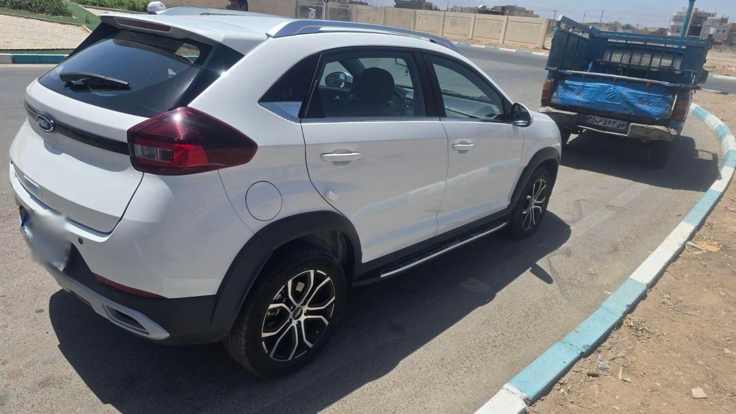 ام وی ام X22 پرو اتوماتیک IE - 1403