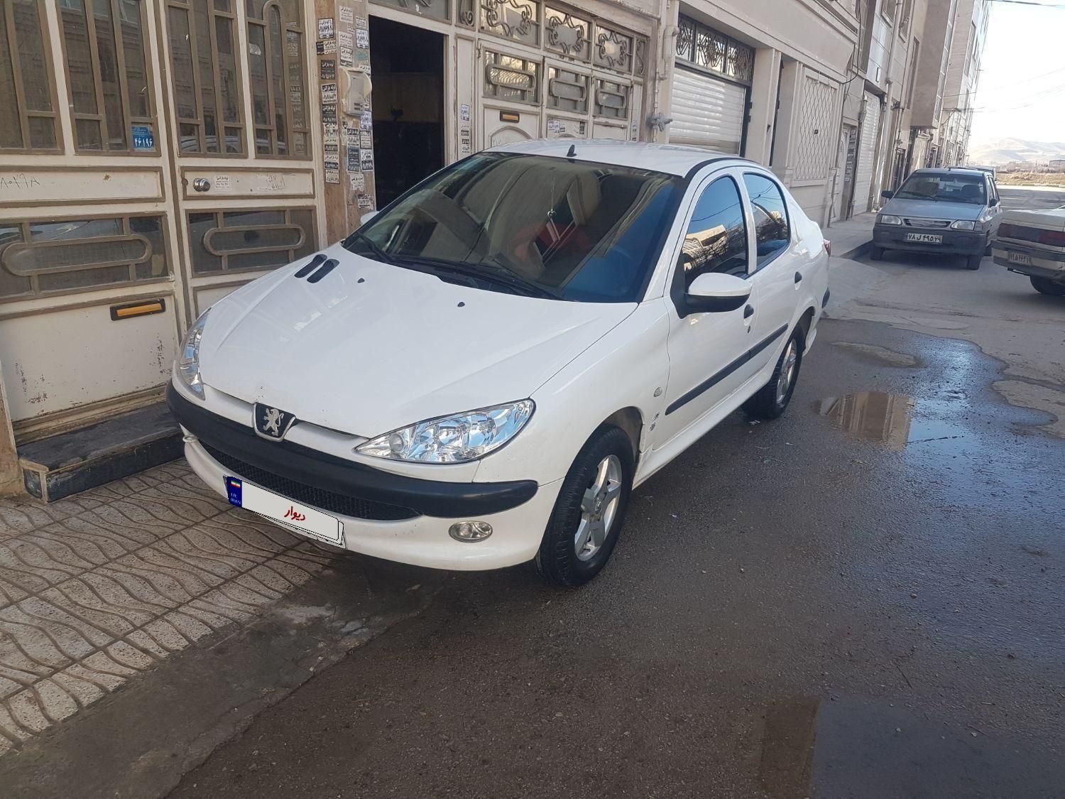 پژو ۲۰۶ صندوق دار v8 - 1397