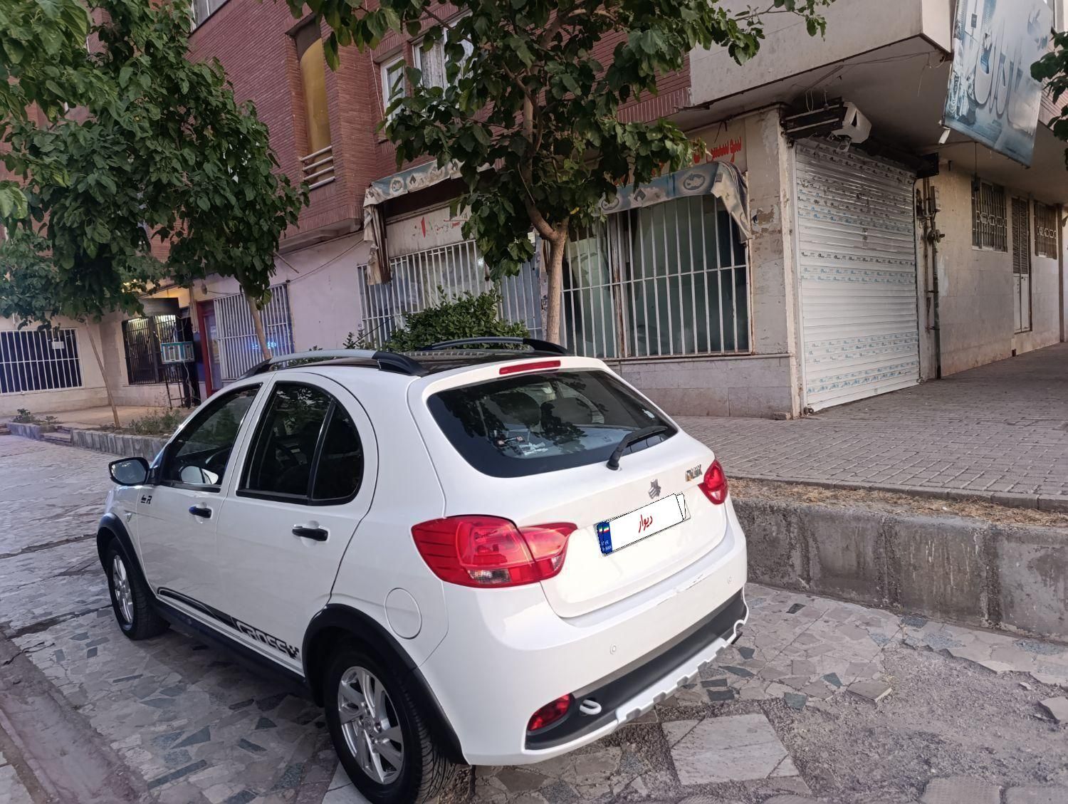 کوییک R دنده‌ای - 1399