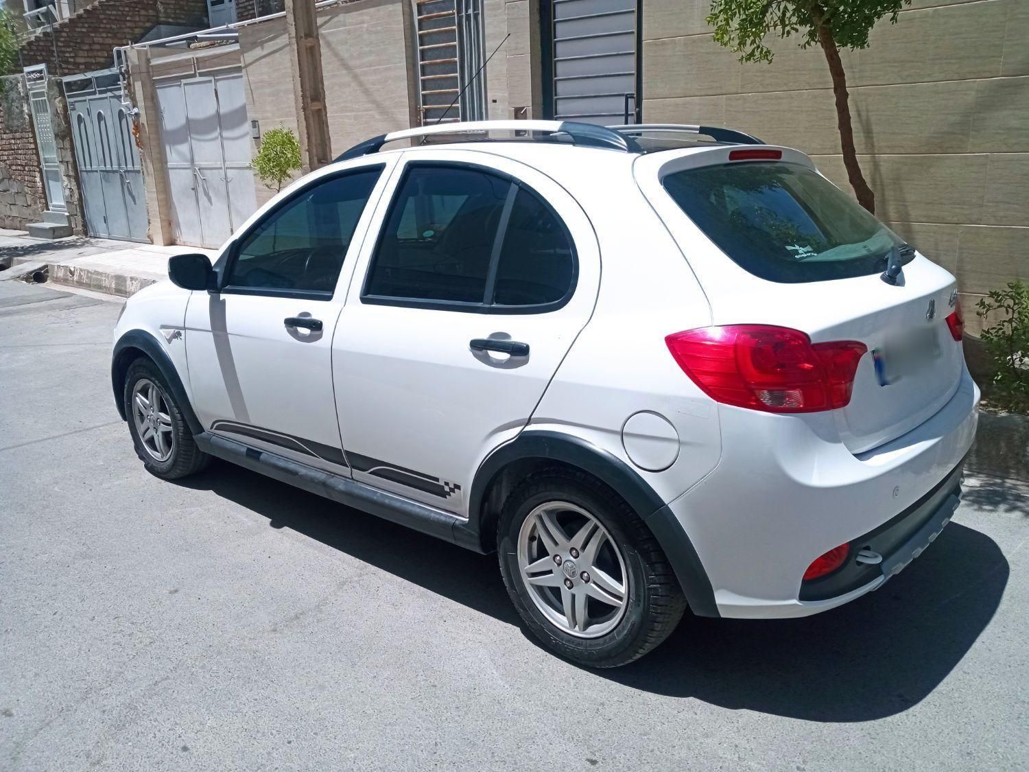 کوییک R دنده‌ای - 1401