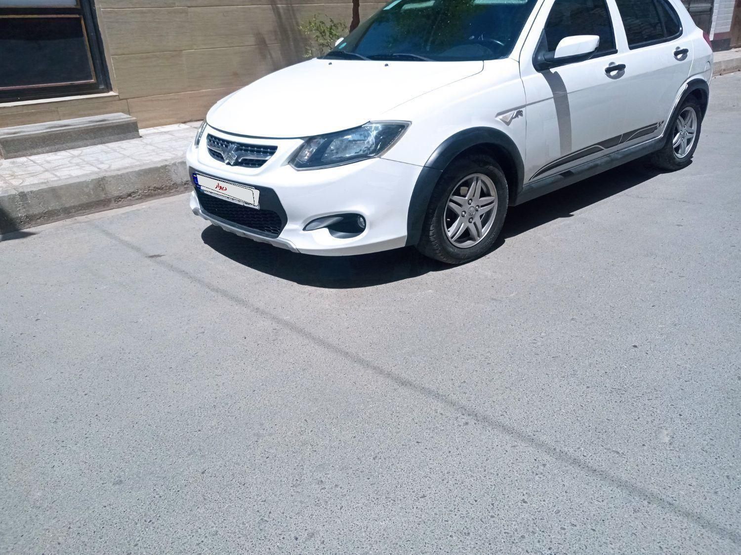 کوییک R دنده‌ای - 1401