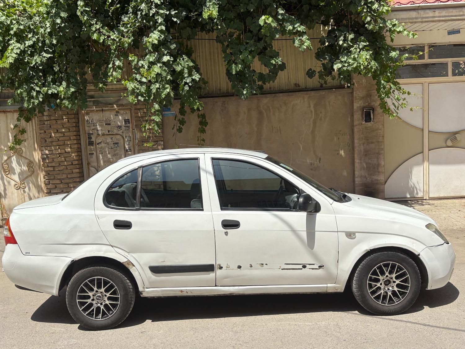 تیبا صندوق دار EX - 1393