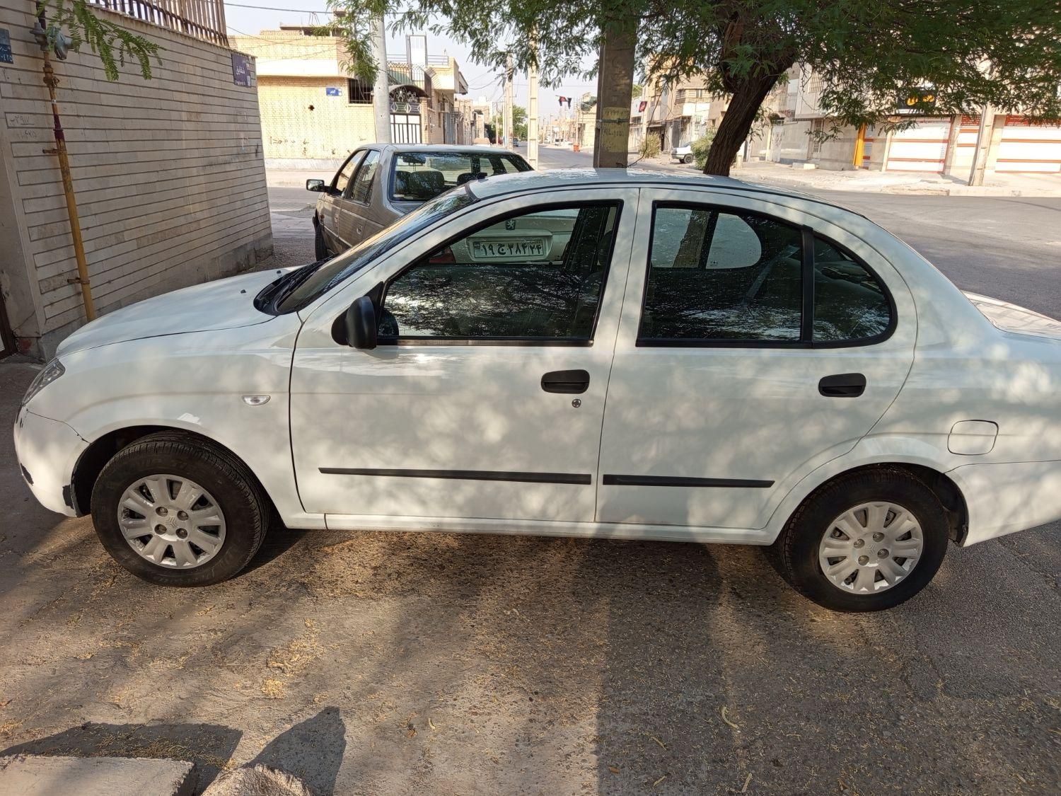 تیبا صندوق دار EX - 1395
