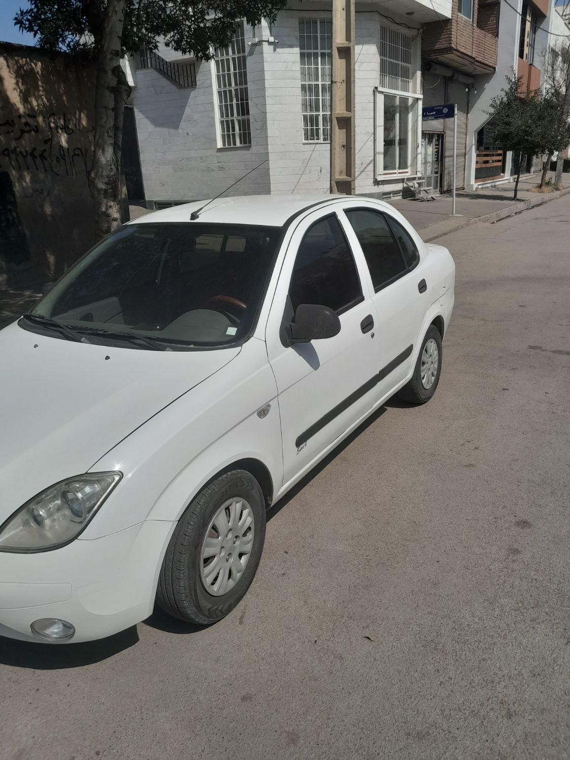 تیبا صندوق دار EX - 1393