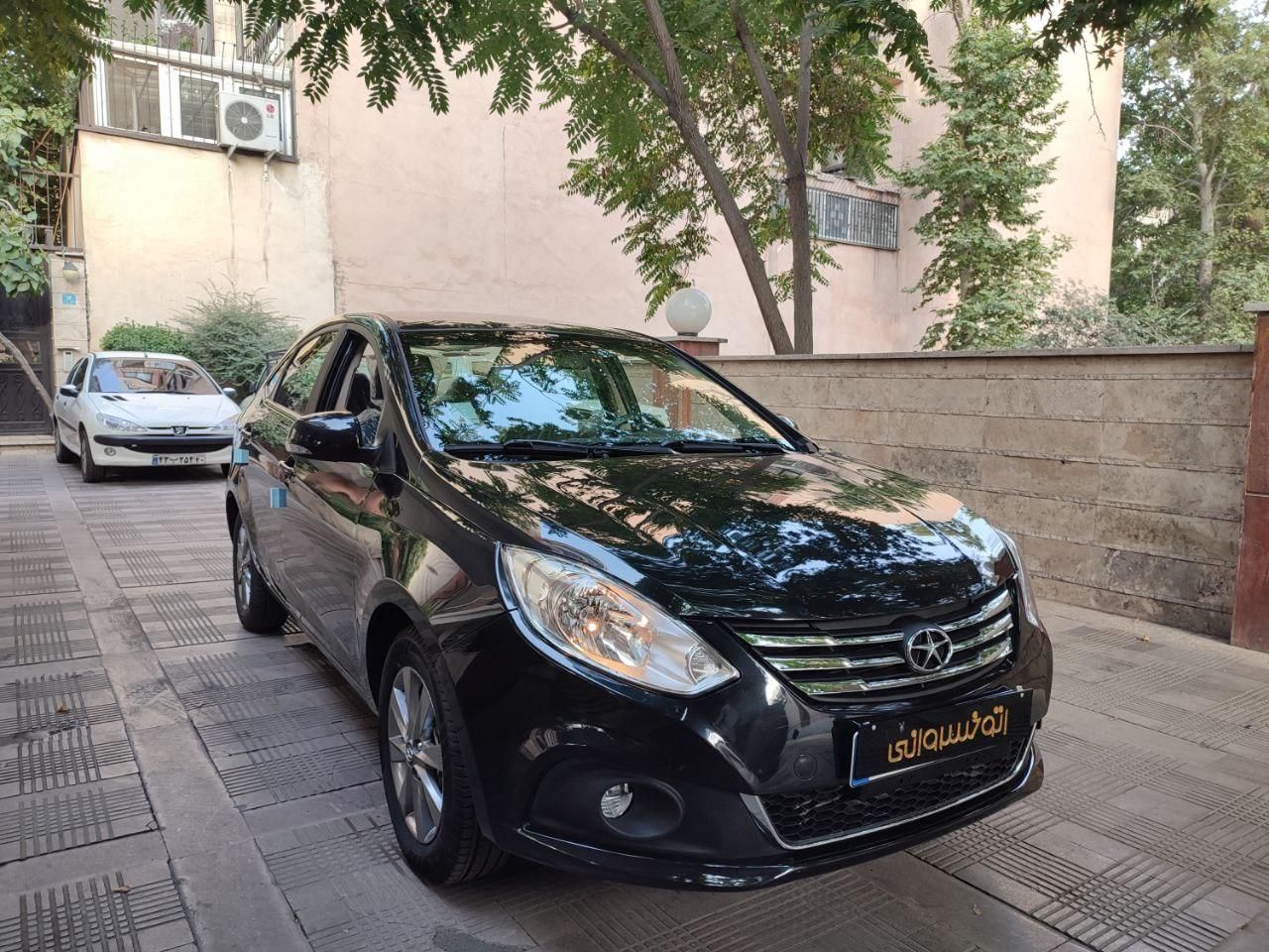 جک J4 اتوماتیک ساده - 1403
