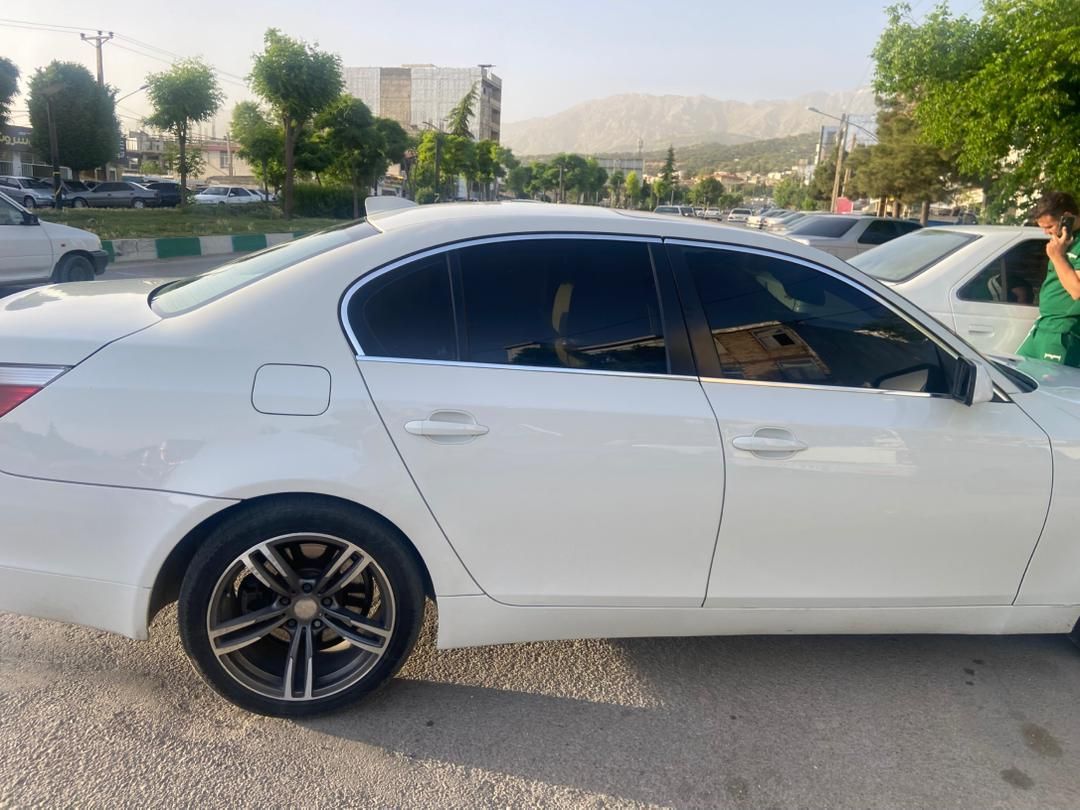 ب ام و سری 5 520i - 2005