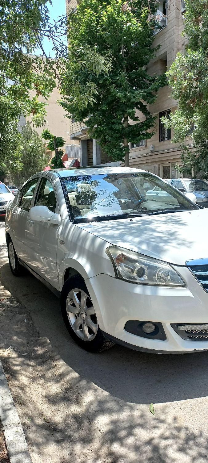 ام وی ام 550 اتوماتیک - 1396