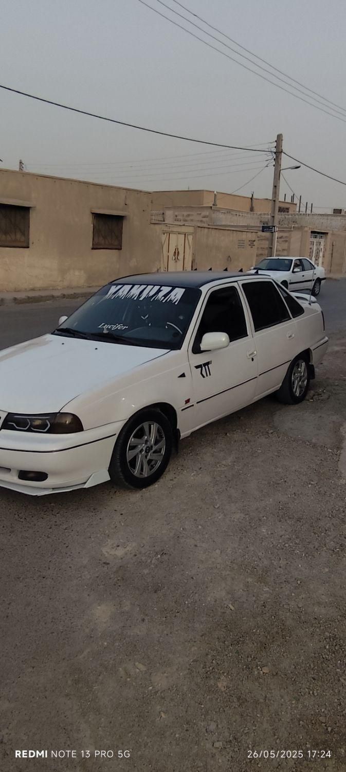 دوو سیلو سدان - 1382
