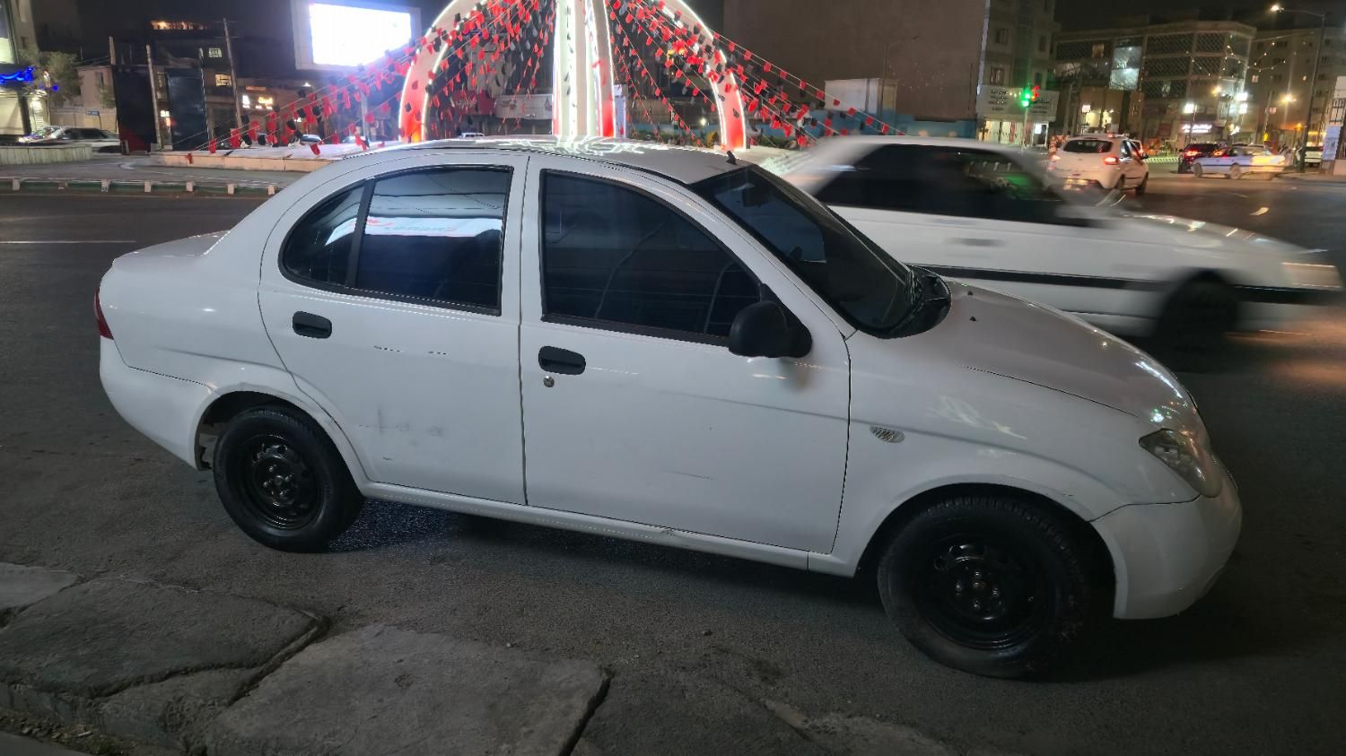 تیبا صندوق دار EX - 1393