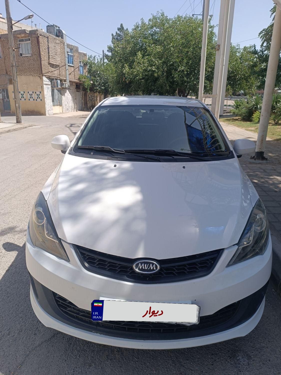 ام وی ام 315 هاچ بک اسپرت لاکچری - 1394