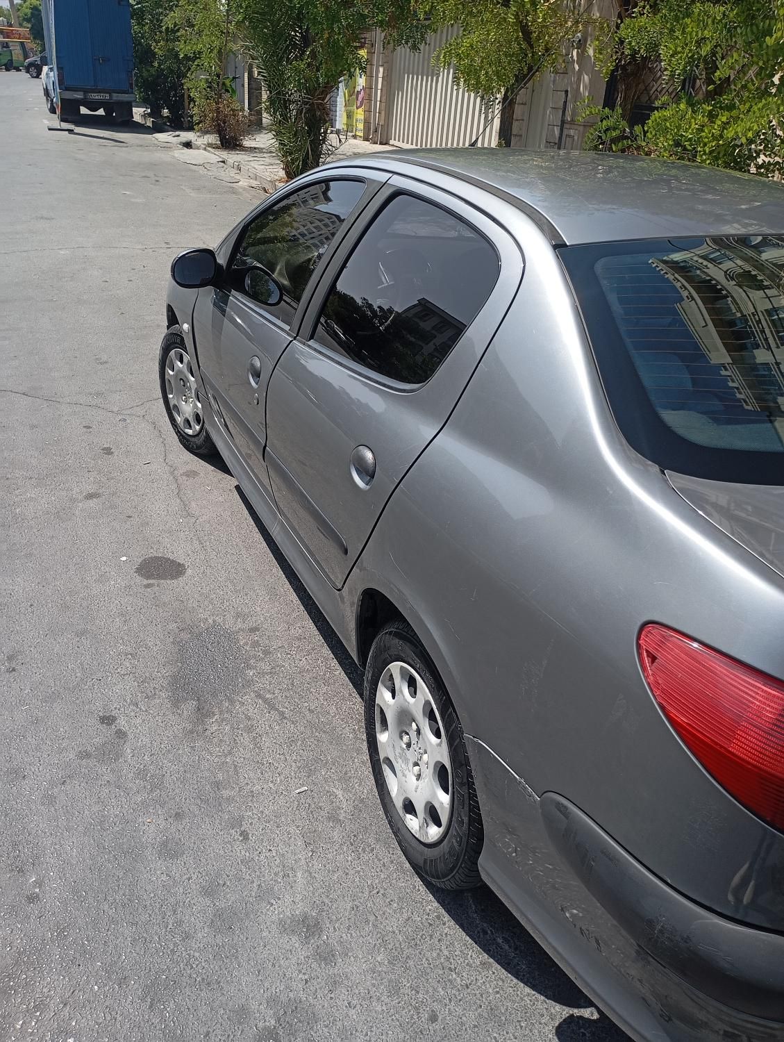پژو ۲۰۶ صندوق دار v8 - 1385