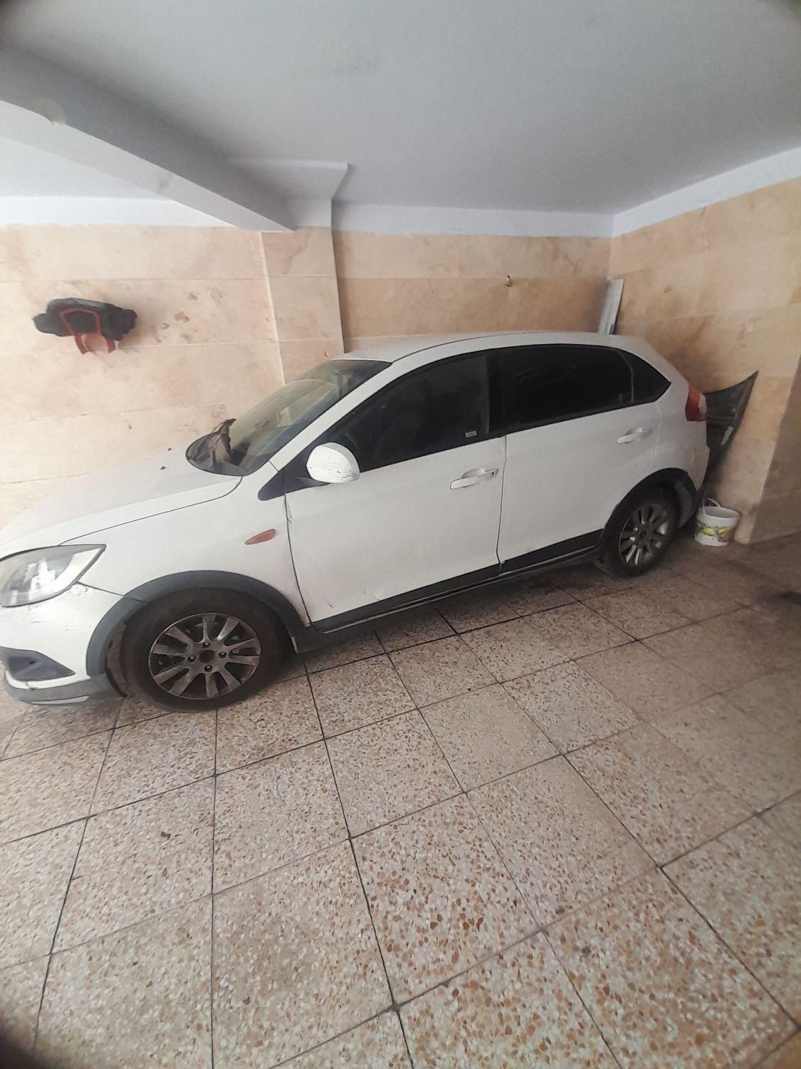 ام وی ام 315 هاچ بک اسپرت لاکچری - 1396
