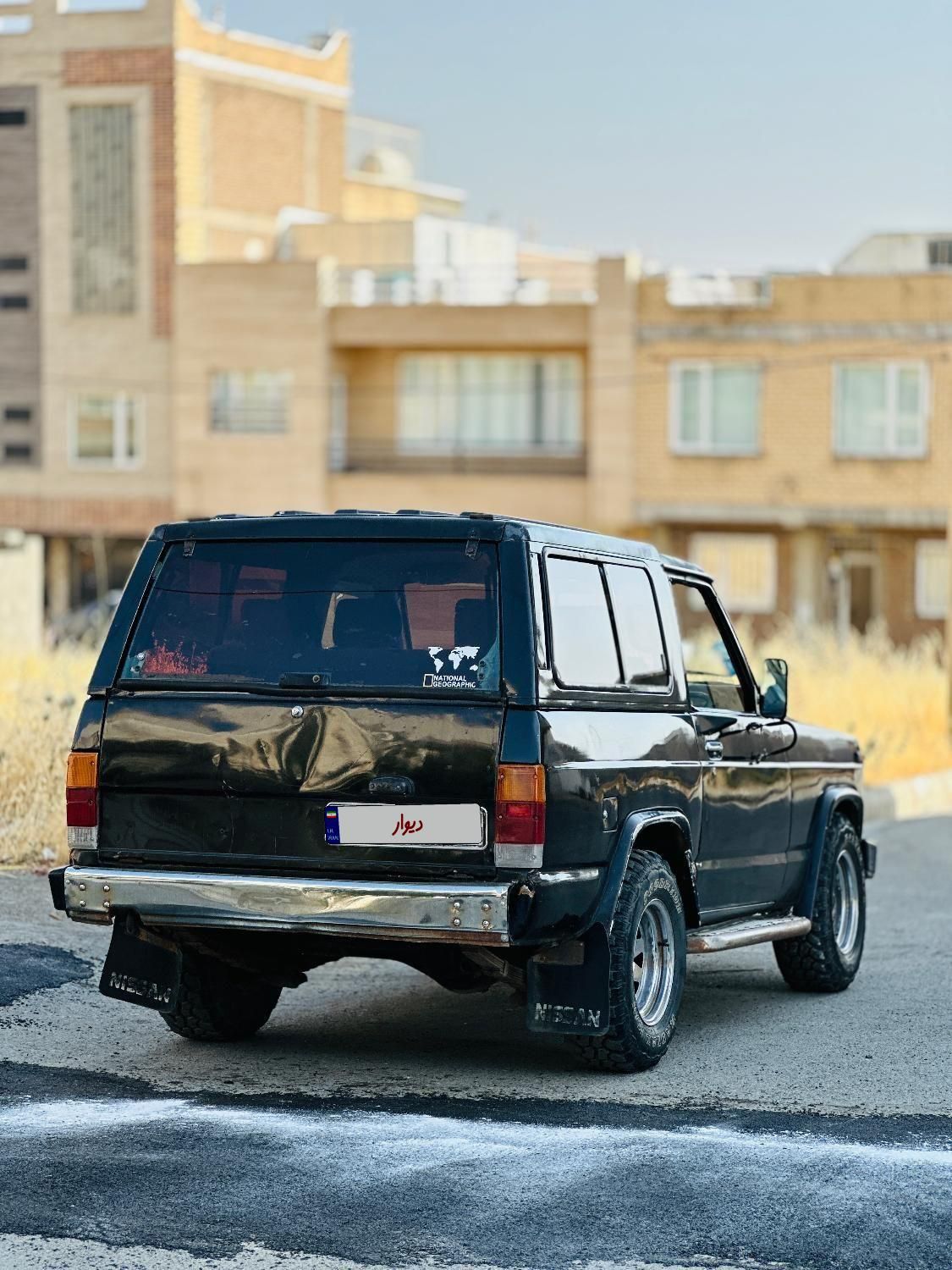 نیسان پاترول دو درب دنده‌ای - 1989