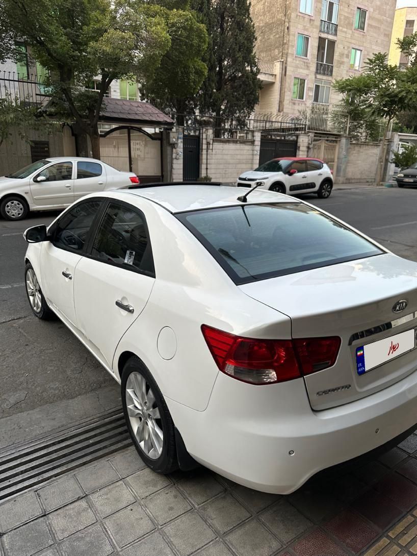 کیا سراتو 2.0 لیتر اتوماتیک GT لاین - 2010