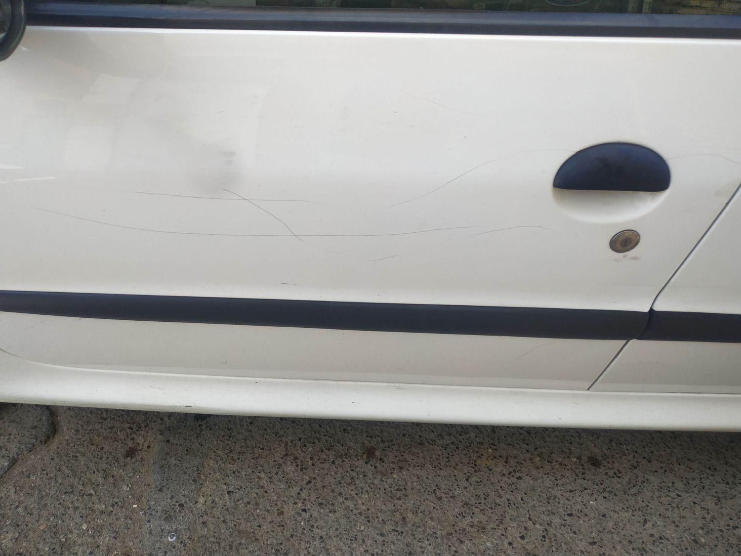 پژو ۲۰۶ صندوق دار v8 - 1396