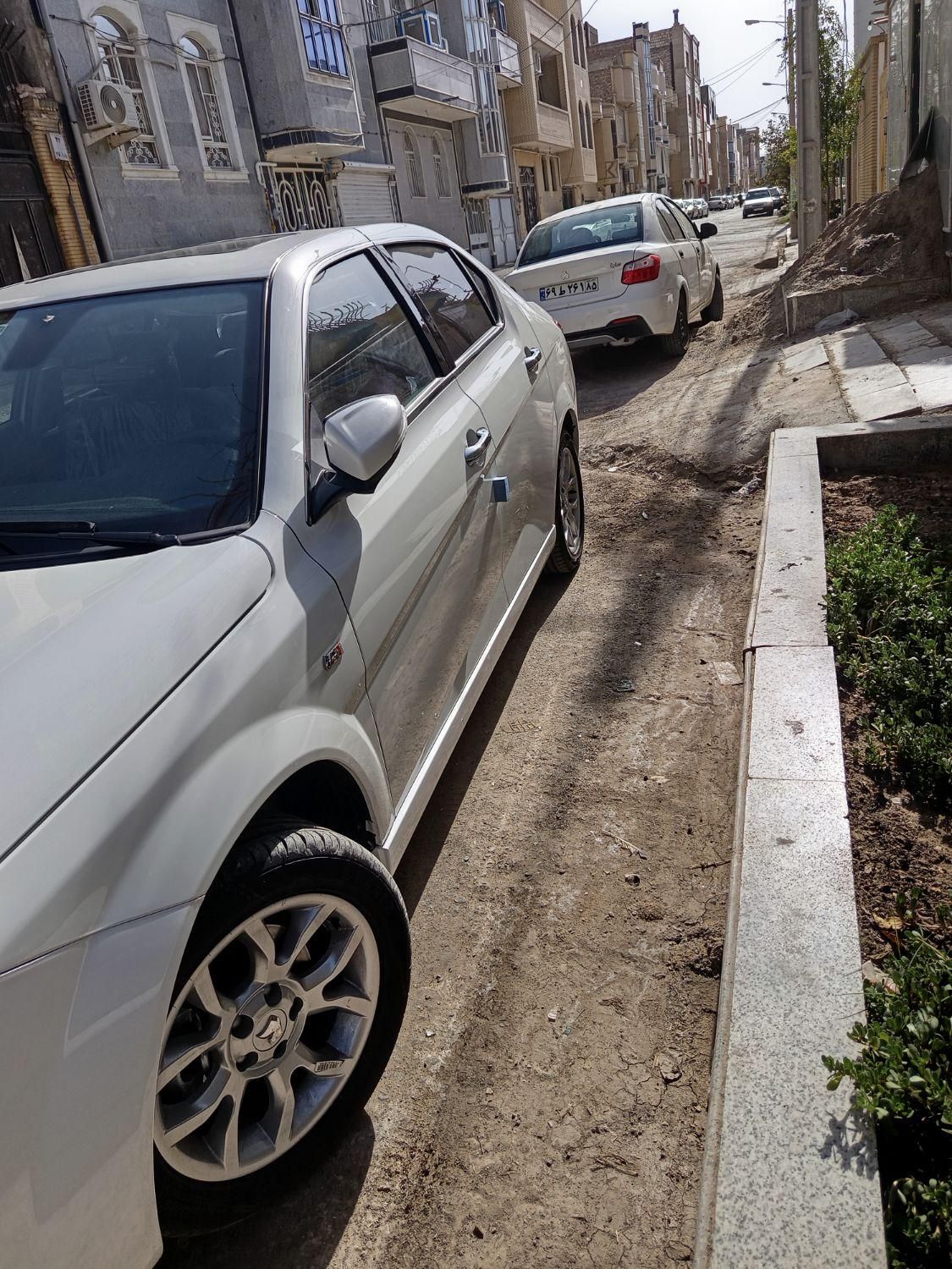 دنا پلاس توربو اتوماتیک - 1404