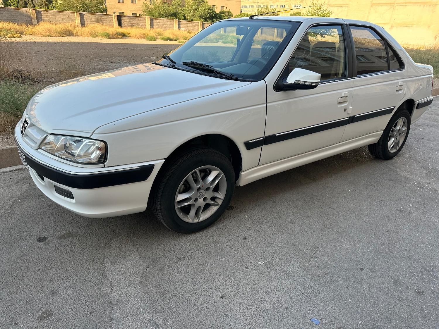 پژو پارس ELX-XU7P سفارشی - 1402