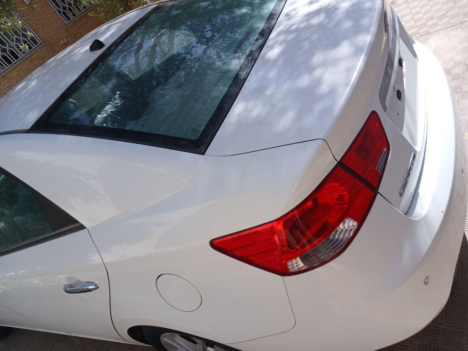 کیا سراتو 2.0 لیتر اتوماتیک GT لاین - 2018