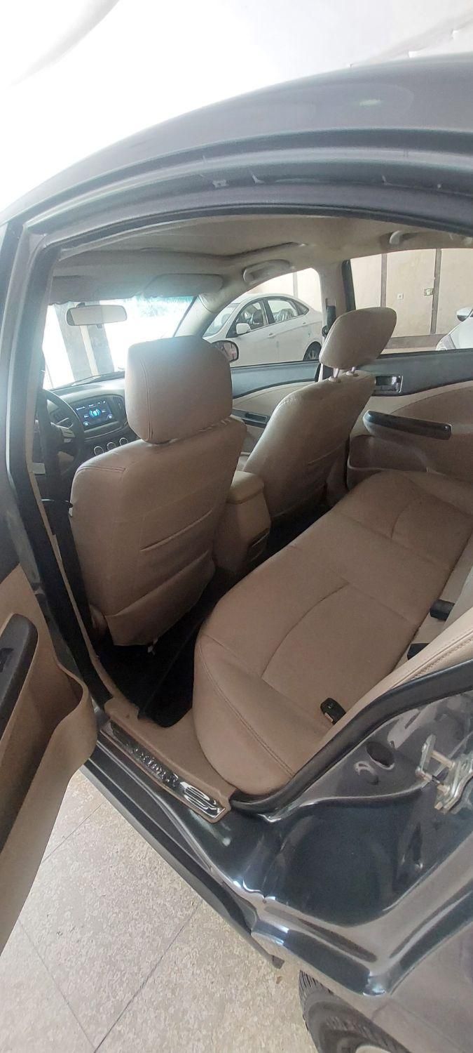 ام وی ام 550 دنده‌ای - 1396
