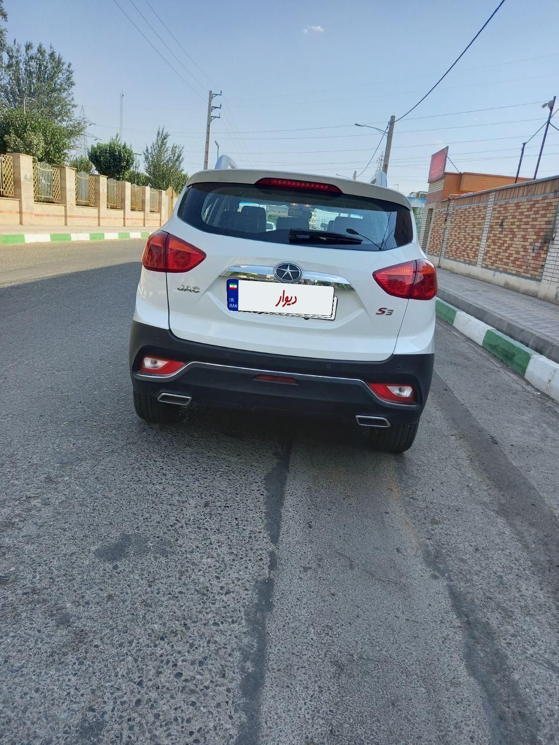 جک S3 اتوماتیک - 1402