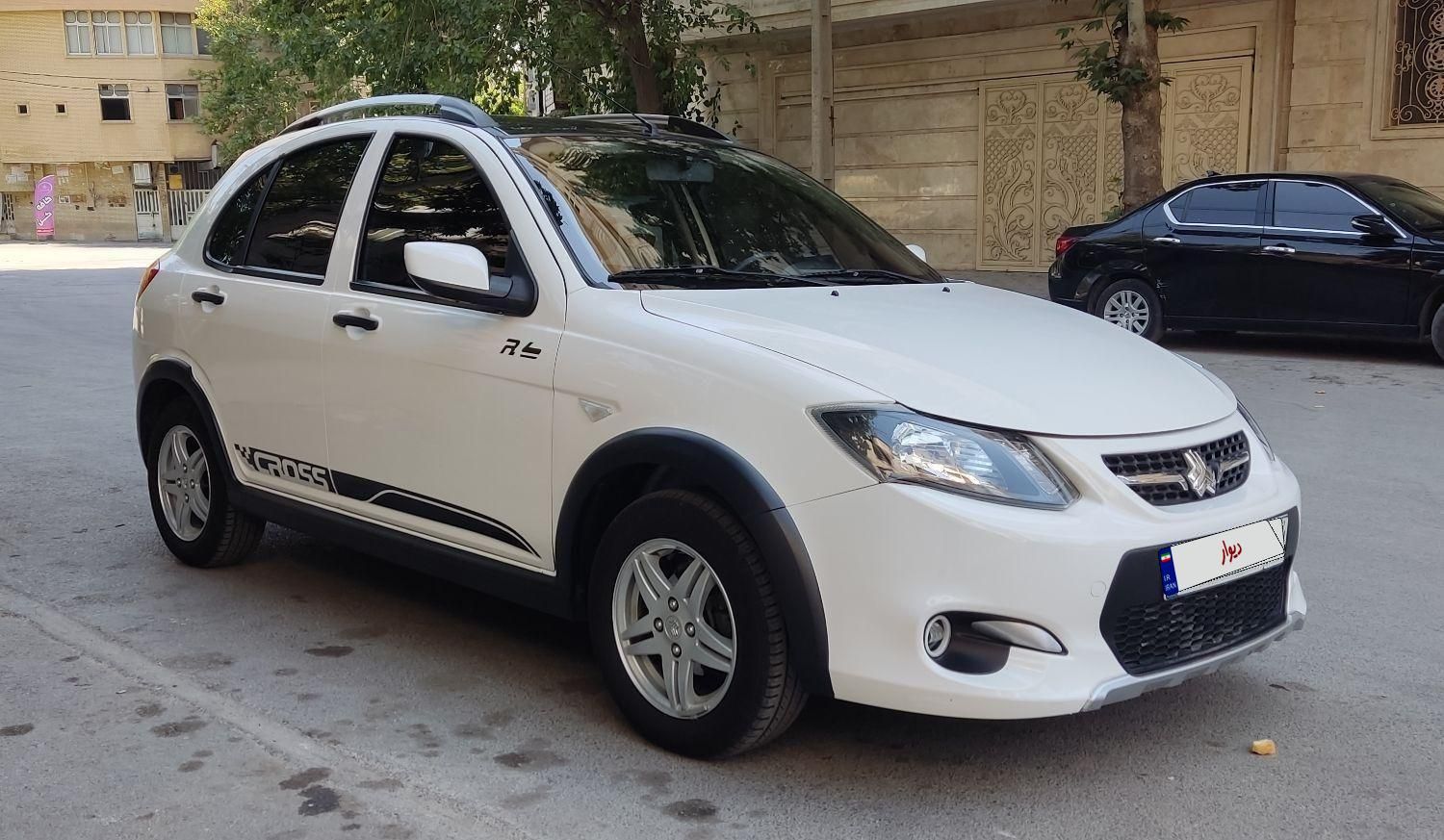 کوییک R دنده‌ای - 1399