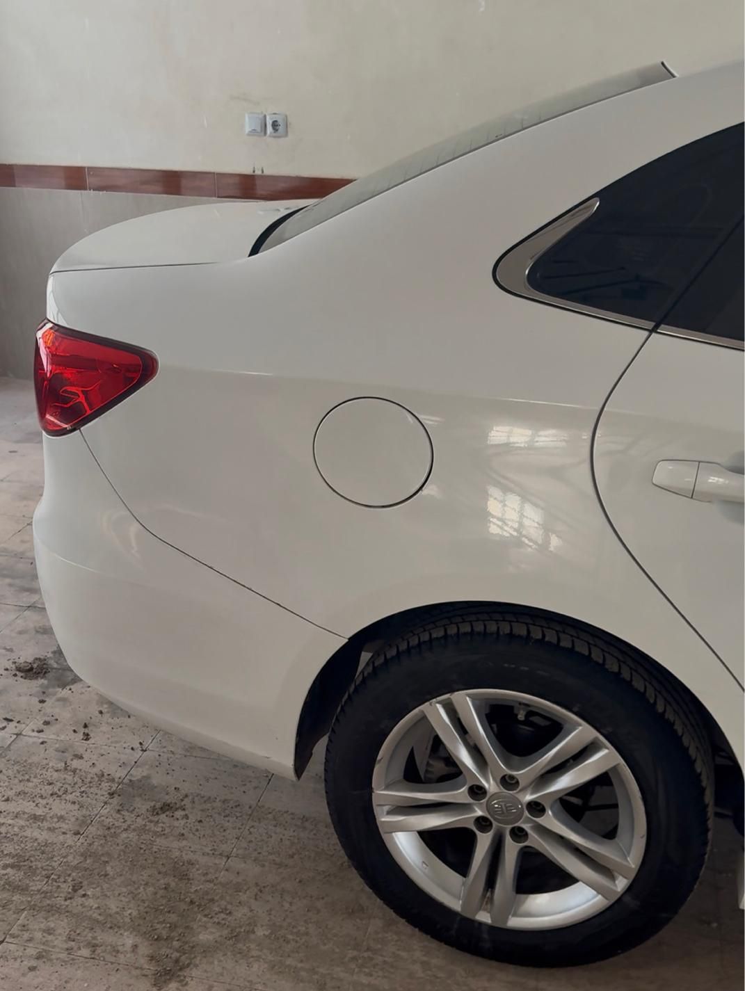 بسترن B30 اتوماتیک - 1396
