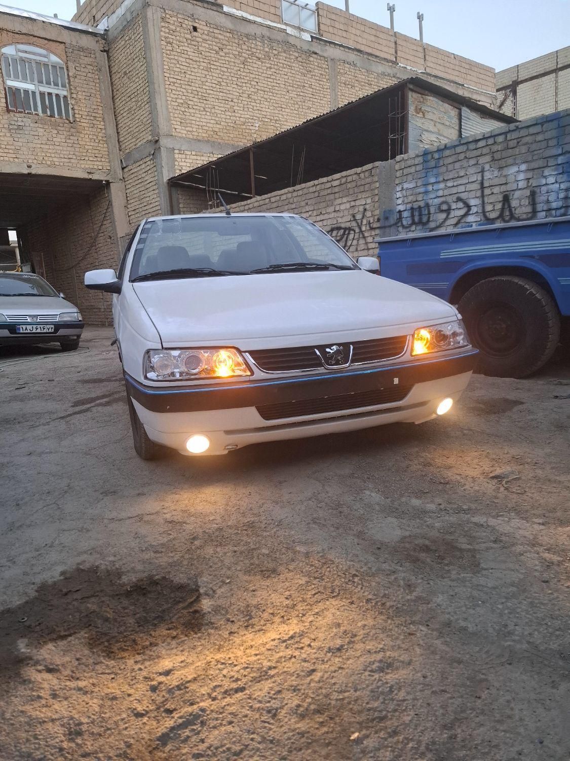 پژو 405 SLX بنزینی TU5 - 1397