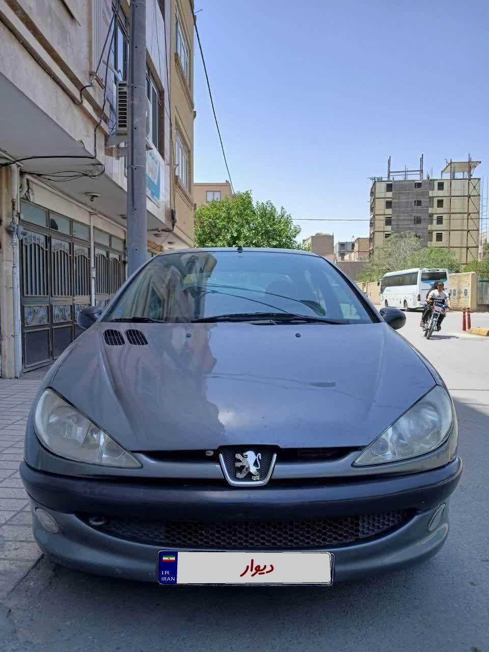 خودرو پژو، ۲۰۶ صندوق دار آگهی ann_19513819