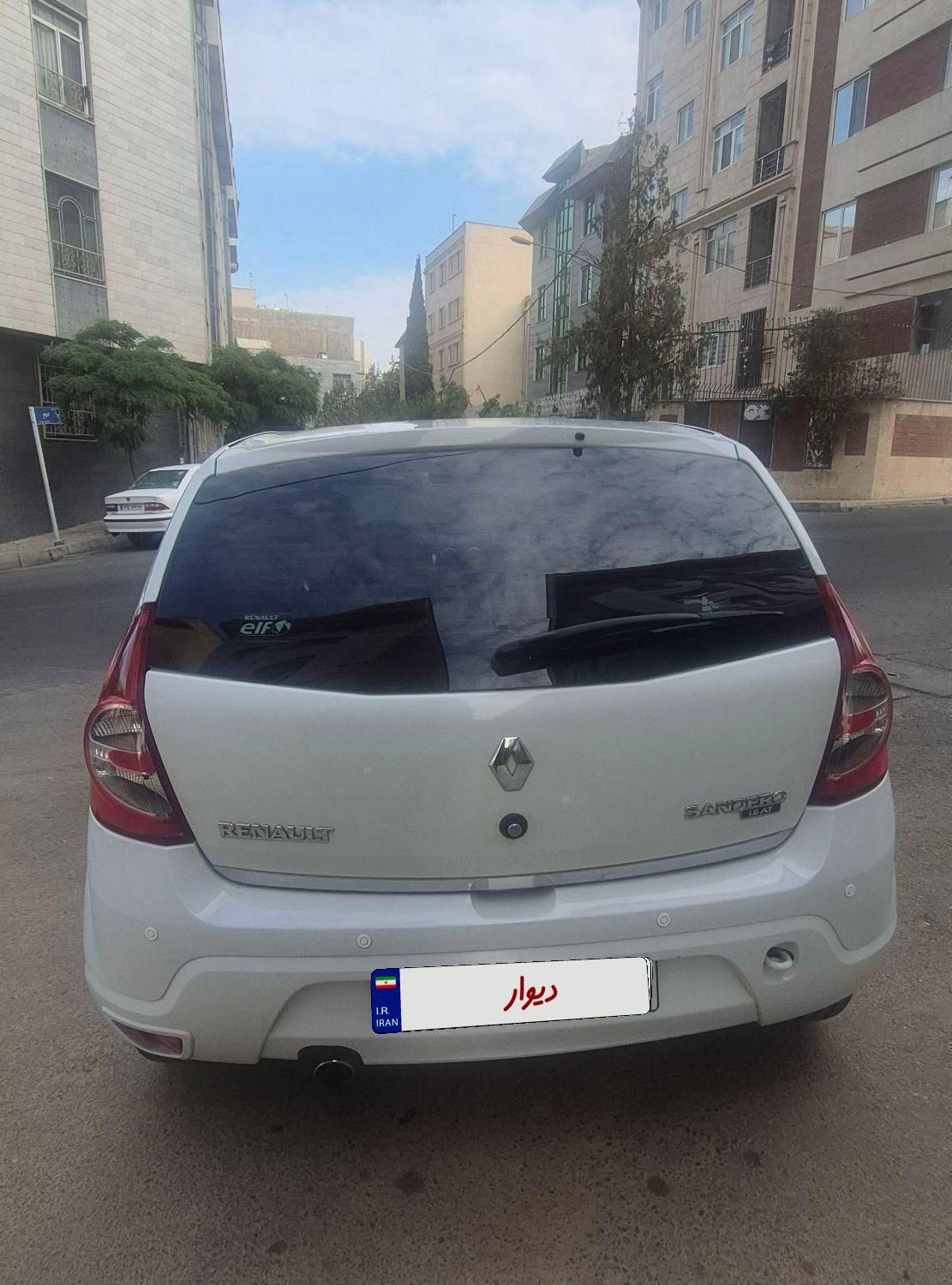 رنو ساندرو اتوماتیک - 1397