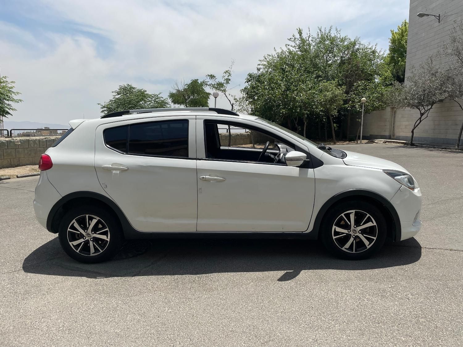 لیفان X50 اتوماتیک - 1396