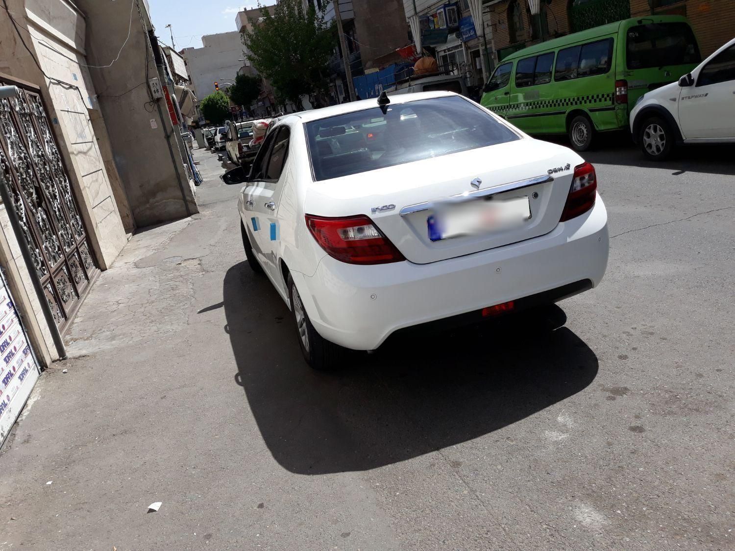 دنا پلاس تیپ ۲ سانروف ۴ ایربگ - 1396