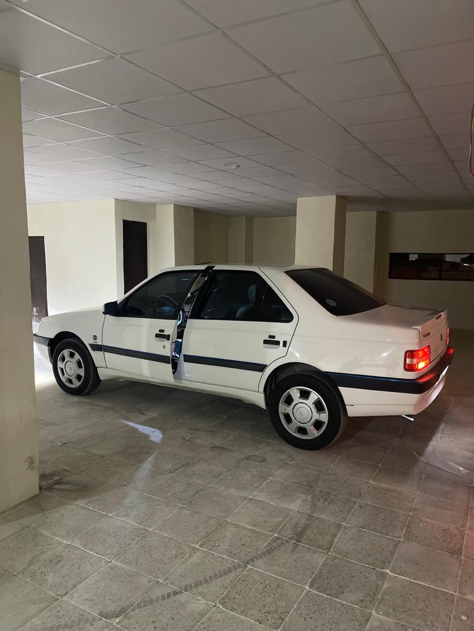 پژو 405 SLX بنزینی TU5 - 1399