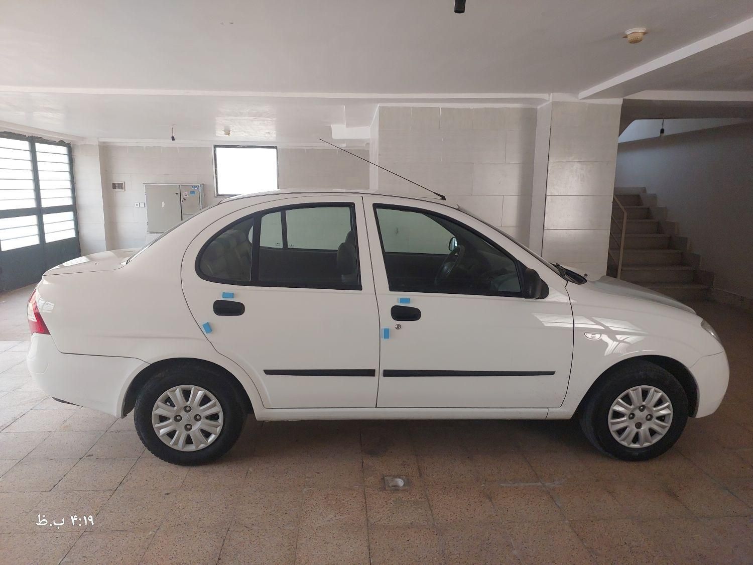 تیبا صندوق دار SX - 1399