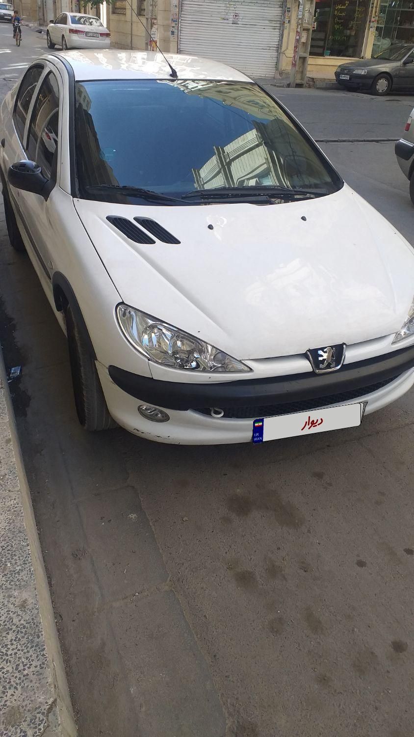 پژو ۲۰۶ صندوق دار v20 - 1390
