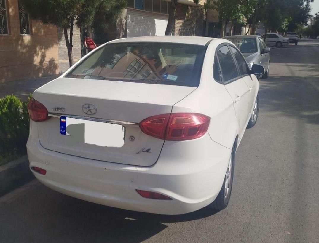 جک J4 اتوماتیک ساده - 1398
