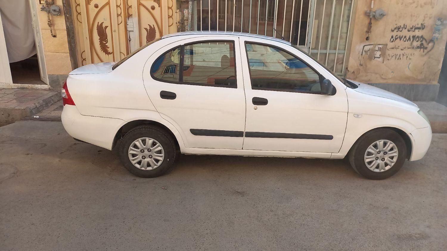 تیبا صندوق دار SX - 1393
