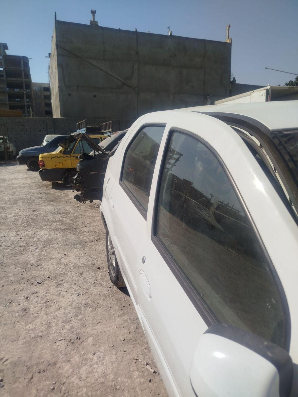 رنو تندر 90 پلاس اتوماتیک - 1397