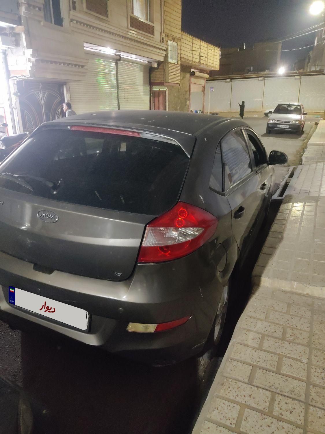 ام وی ام 315 هاچ بک ساده دنده ای - 1393