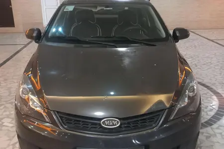 ام وی ام 315 صندوقدار اسپرت دنده‌ای - 1394