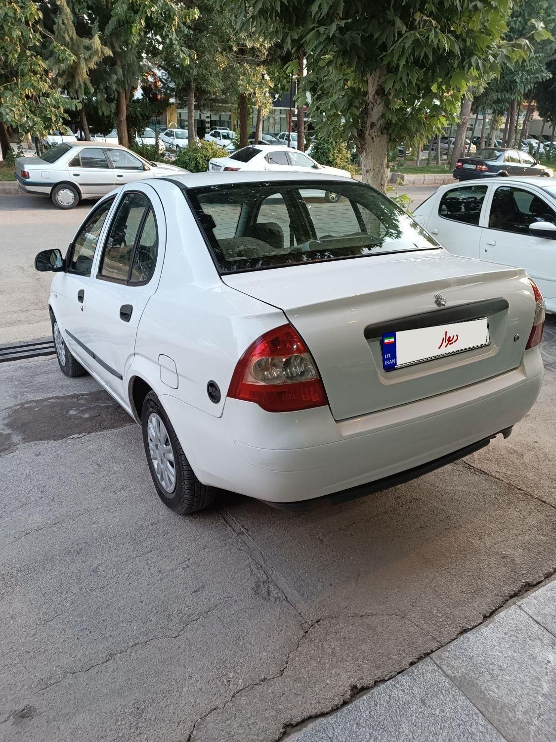 تیبا صندوق دار SX - 1396
